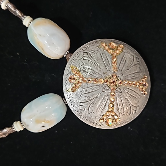 Bead and crystal statement necklace - Picture 3 of 8